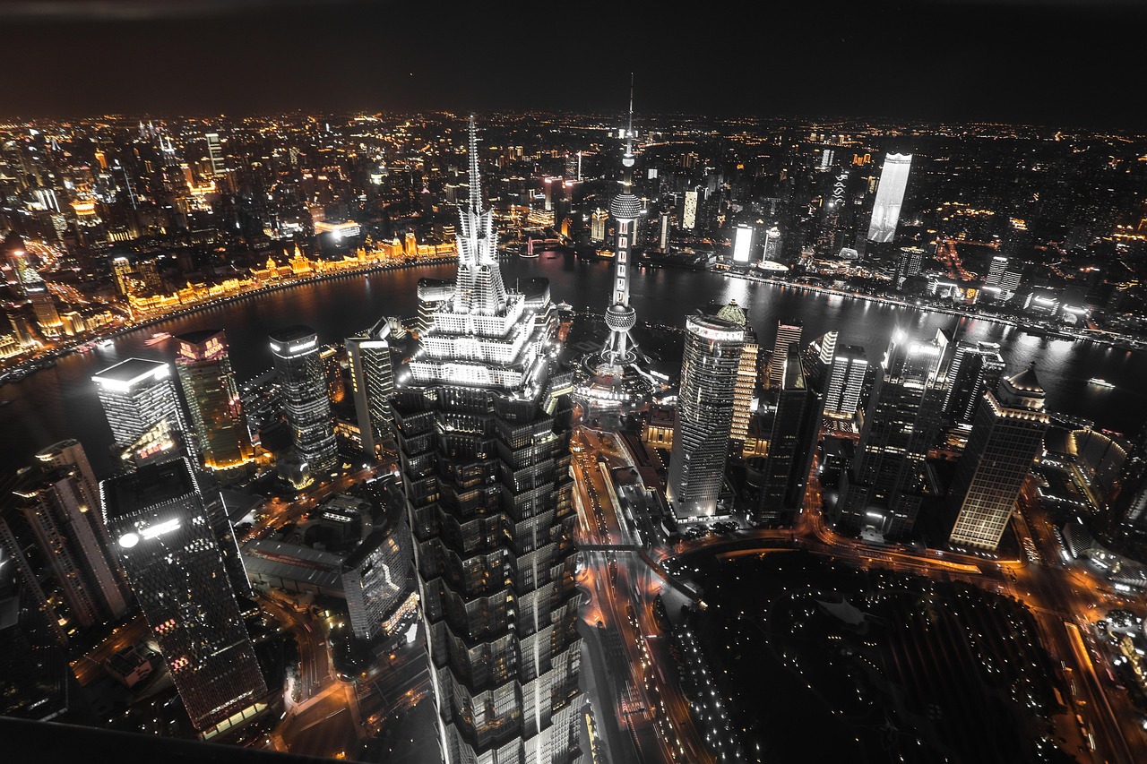 Night, city, shanghai — Advanced Charting Techniques in MetaTrader 4