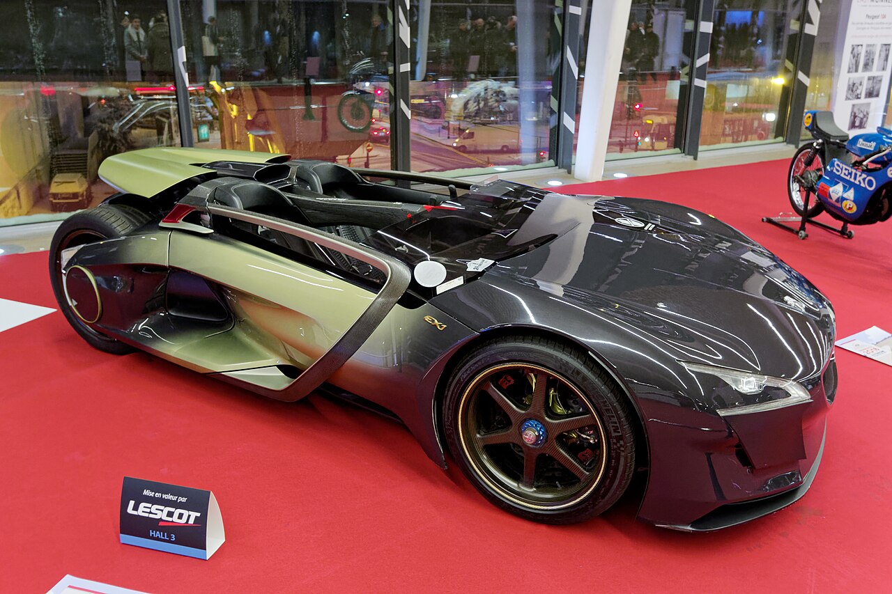 Peugeot E-T16 Concept